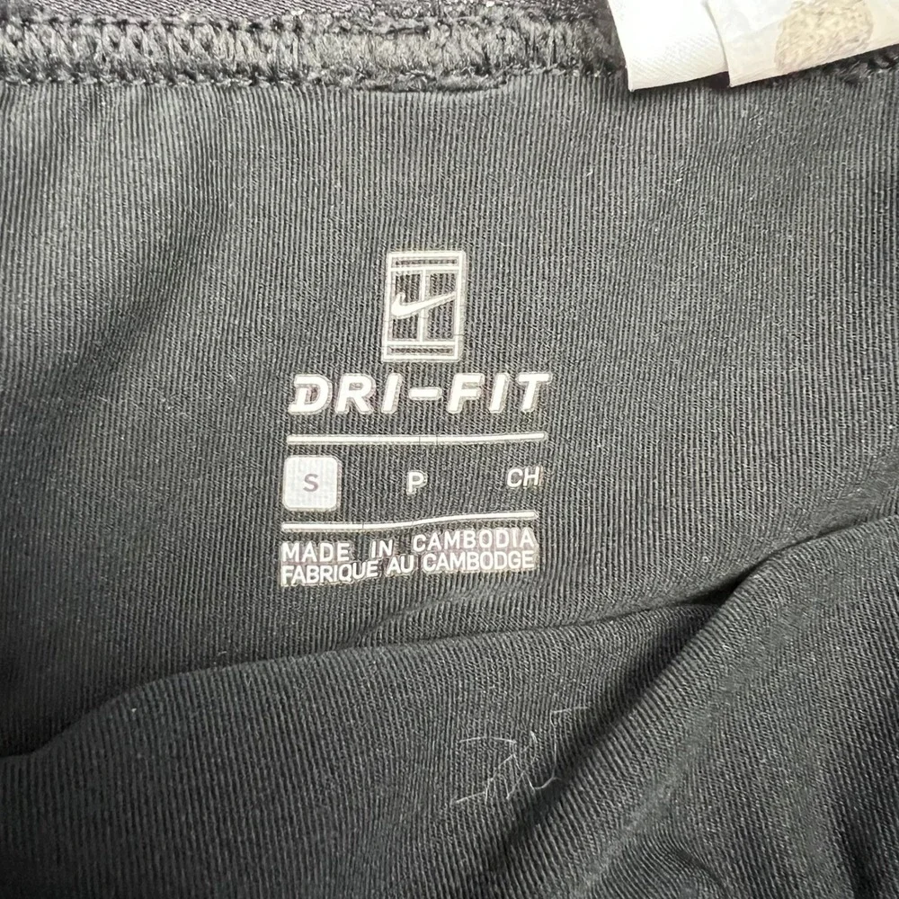 Nike Court Dri-FIT Tennis Skirt Black Ribbed Skort Women Small 11693
